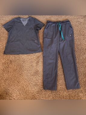 Figs Grey Scrub Set M/LT